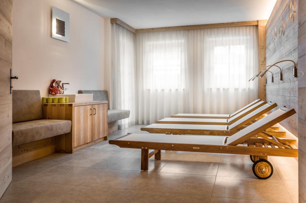 Liondes Chalets San Vigilio Di Marebbe Exterior foto
